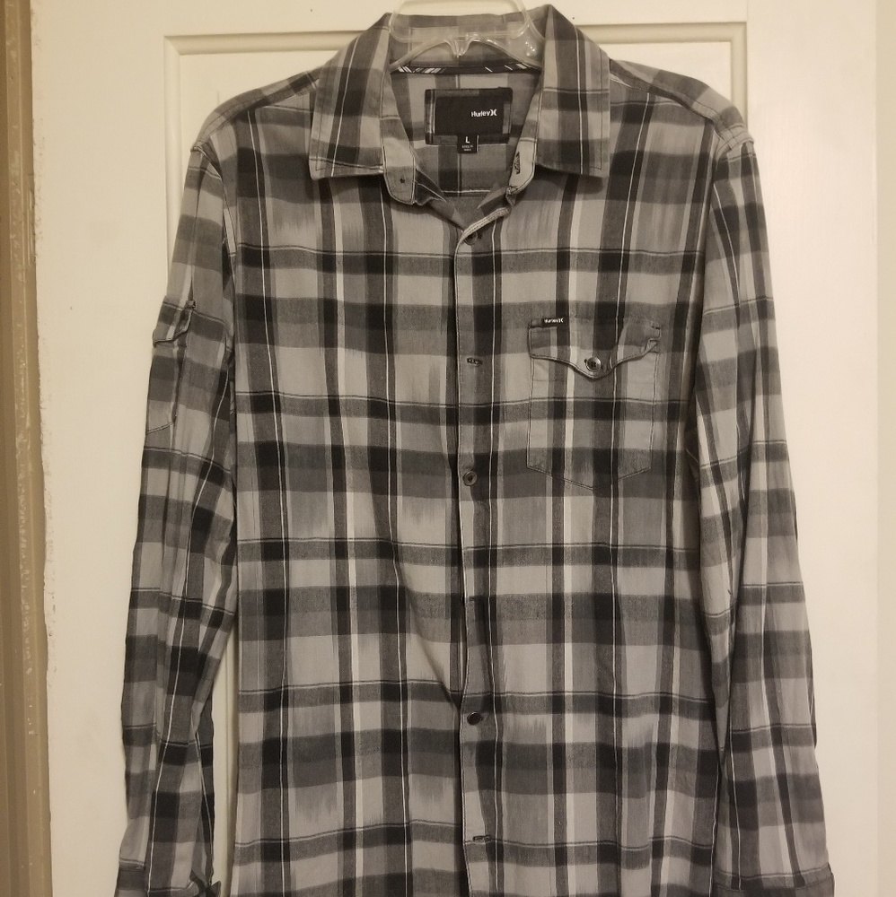 Hurley plaid button up dress shirt